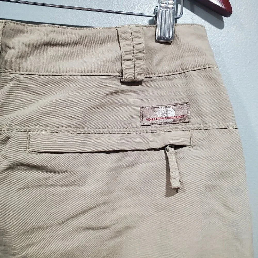 The North Face Beige Khaki Roll Up Drawstring Hiking Pants Women’s Size 8